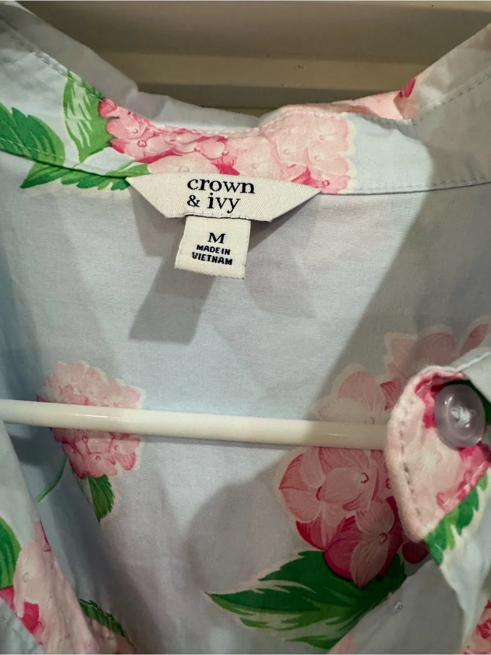 crown & ivy Light Blue Floral Button-Front Dress with Pink Hydrangeas - Picture 3 of 3